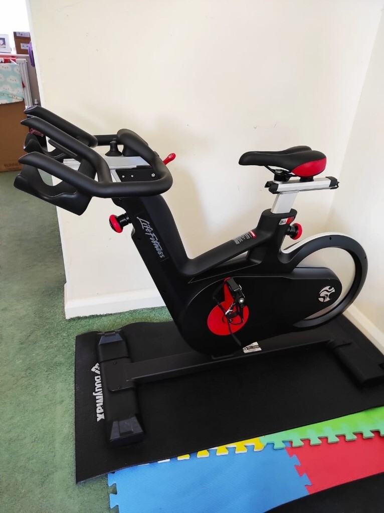 life fitness ic4 price